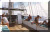 amorina sundeck5.jpg (56434 bytes)